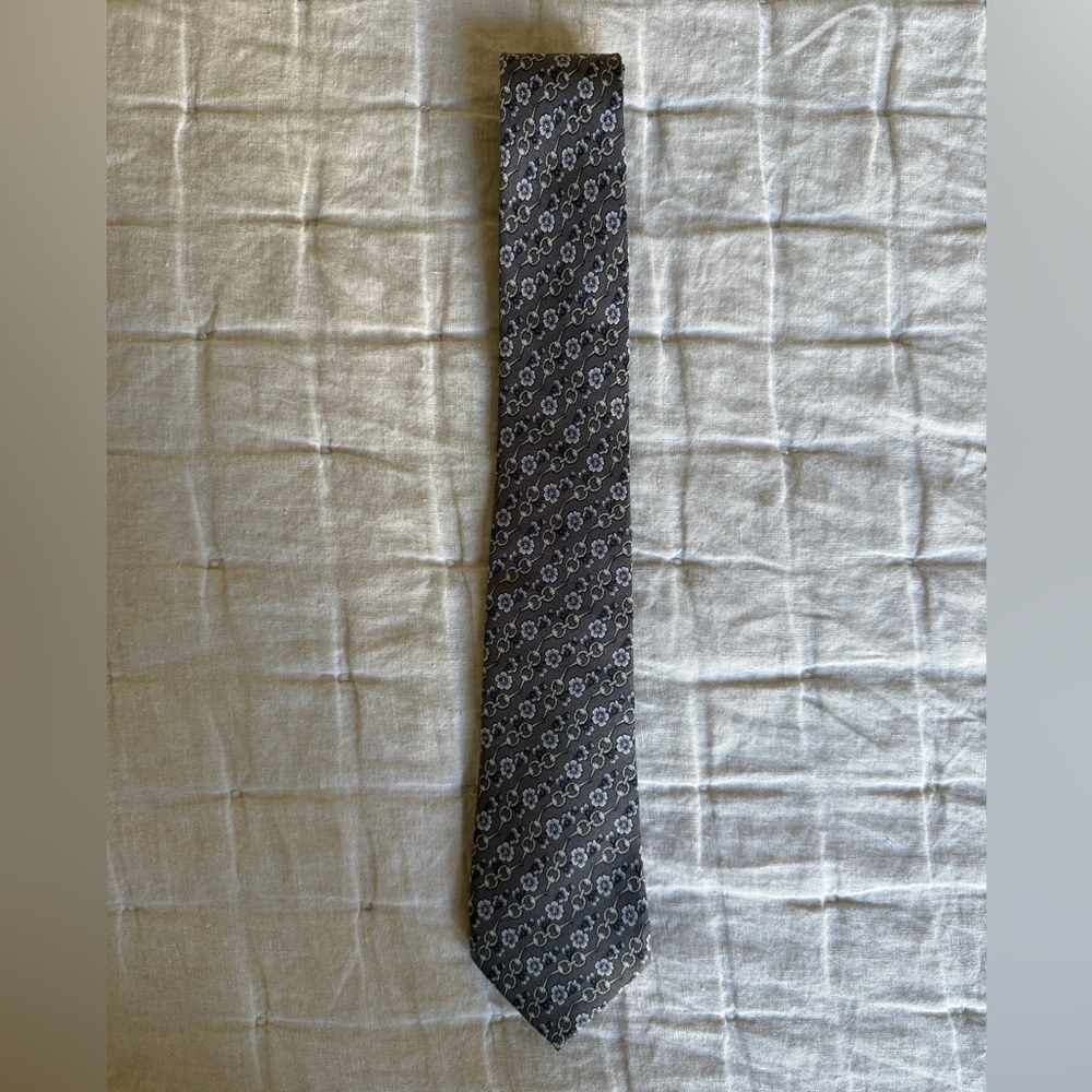 Gucci | Black and Gray Patterned Men's Tie